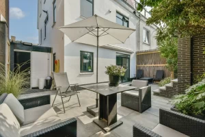 deck or patio home renovation Vancouver